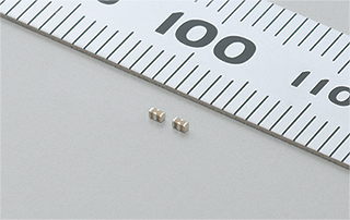 ww5 introduces its highest capacitance value, 3-terminal multilayer ceramic capacitor for smart phones in the 0402 inch size